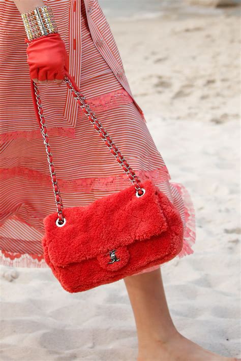 chanel cruisw 2019 flap|Chanel Cruise 2019 Seasonal Bag Collection .